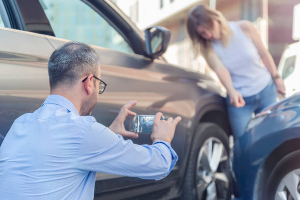 Professional Full Coverage Car Insurance technician working in Baldwin, PA